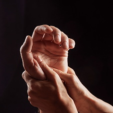 Therapeutic-Massage-Treatment-in-Henrico-Virginia-with-successful-wrist-pain-relief 0